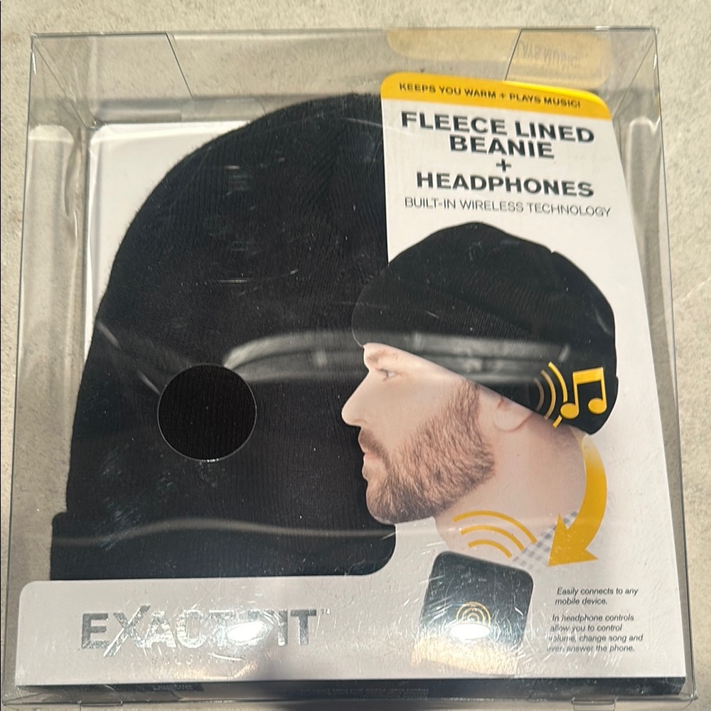 Beanie with built in headphone new in box